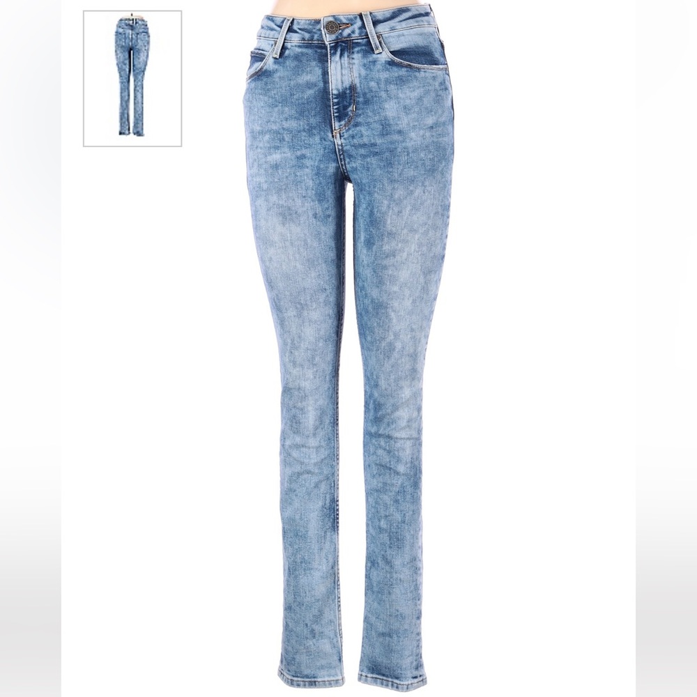NWOT stylish Designer Sandro Jeans in Size 6